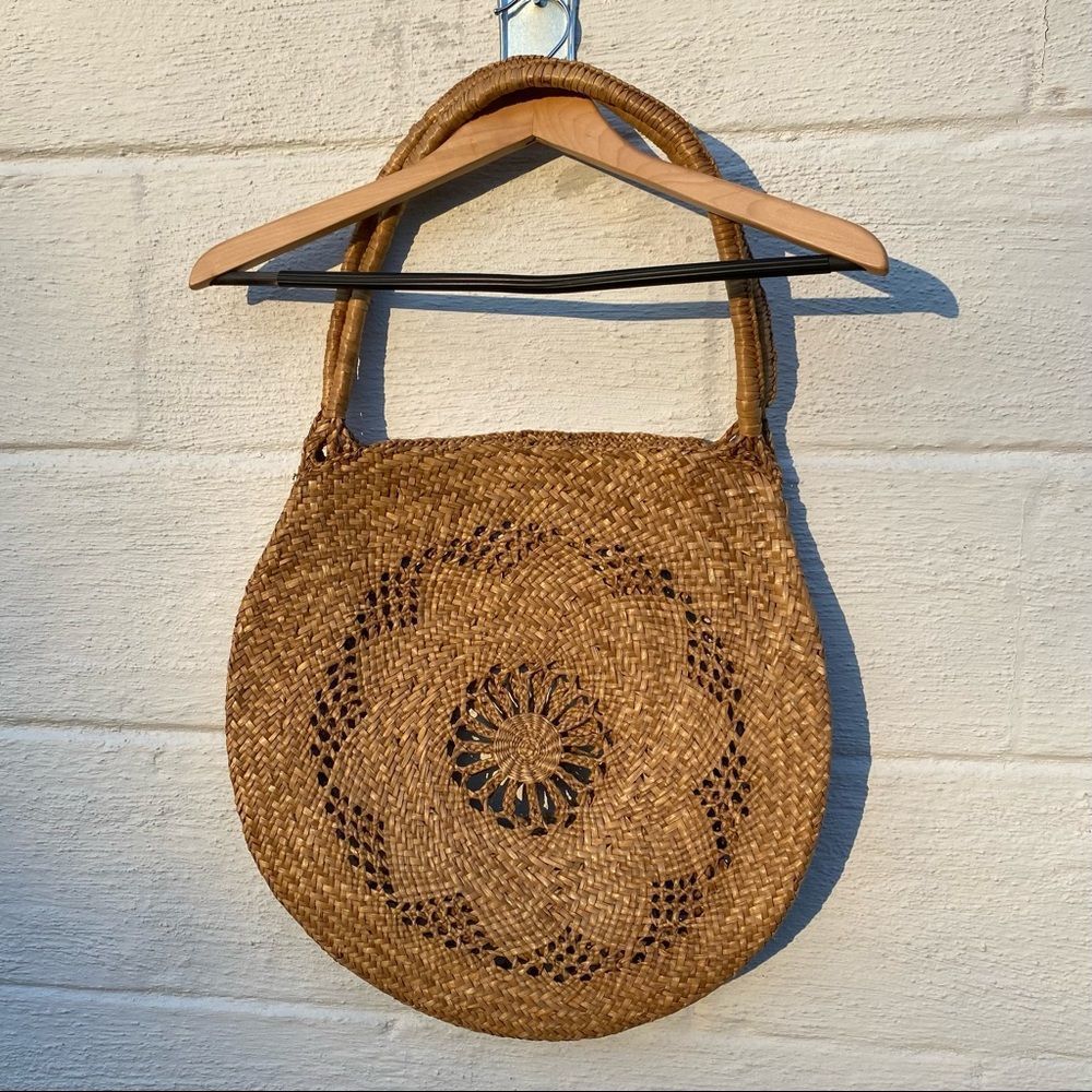 Vintage Large Round Woven Straw Beach Purse